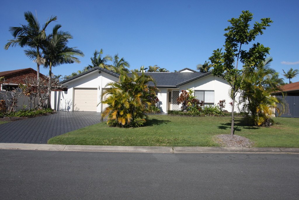 15 Kincardine Drive BENOWA 16