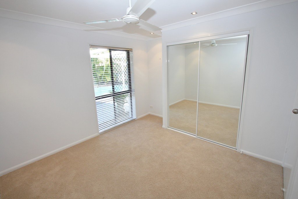 15 Kincardine Drive BENOWA 9