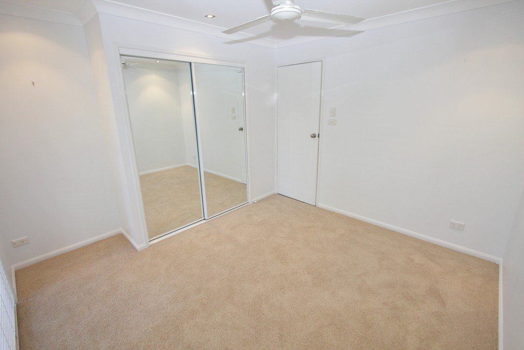 15 Kincardine Drive BENOWA 17