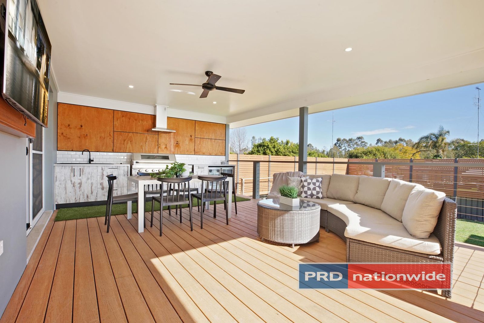15 Kiparra Crescent SOUTH PENRITH 14