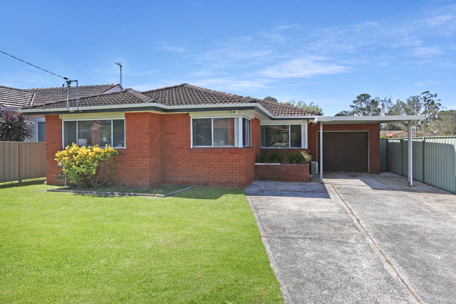 15 Kundle Street DAPTO 1