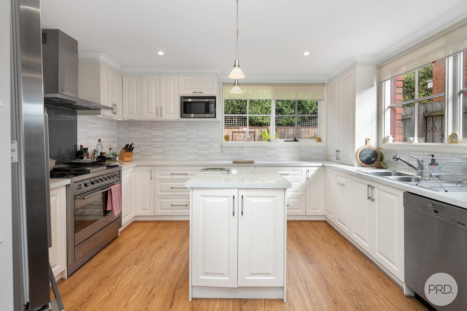 15 Lake Street LAKE WENDOUREE 6