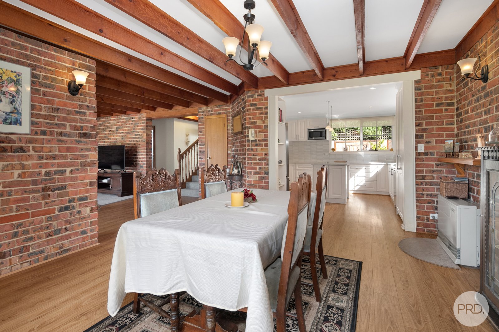 15 Lake Street LAKE WENDOUREE 7