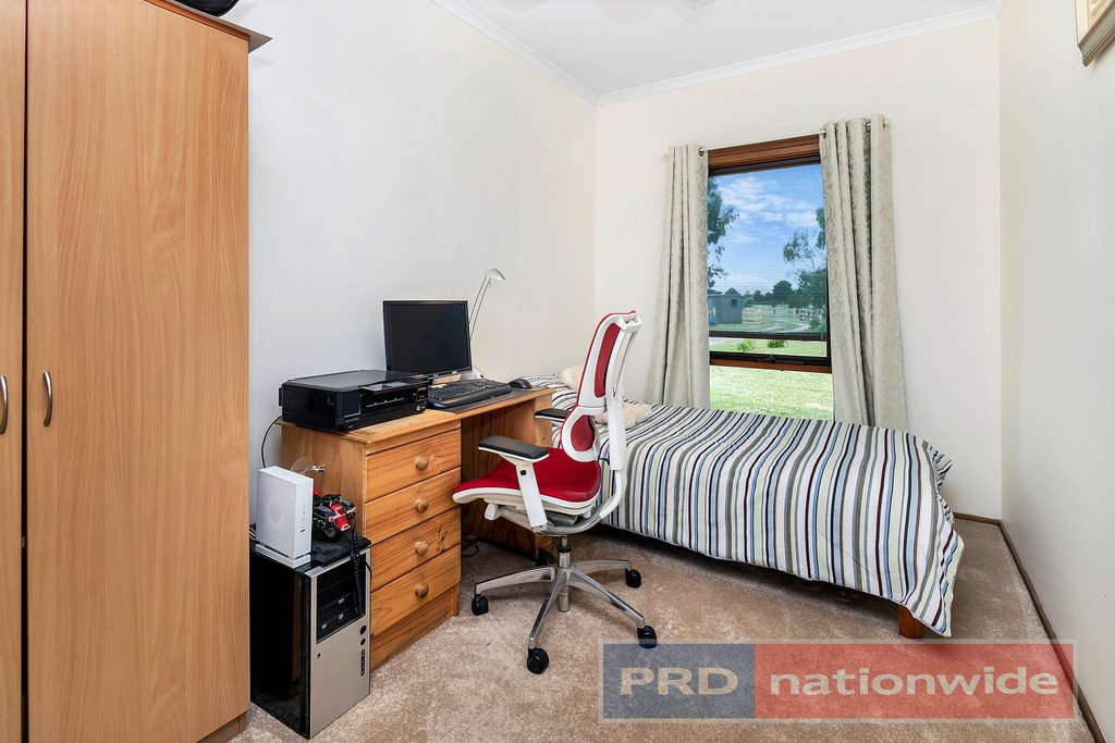 15 Lalor Lane CRESWICK 7