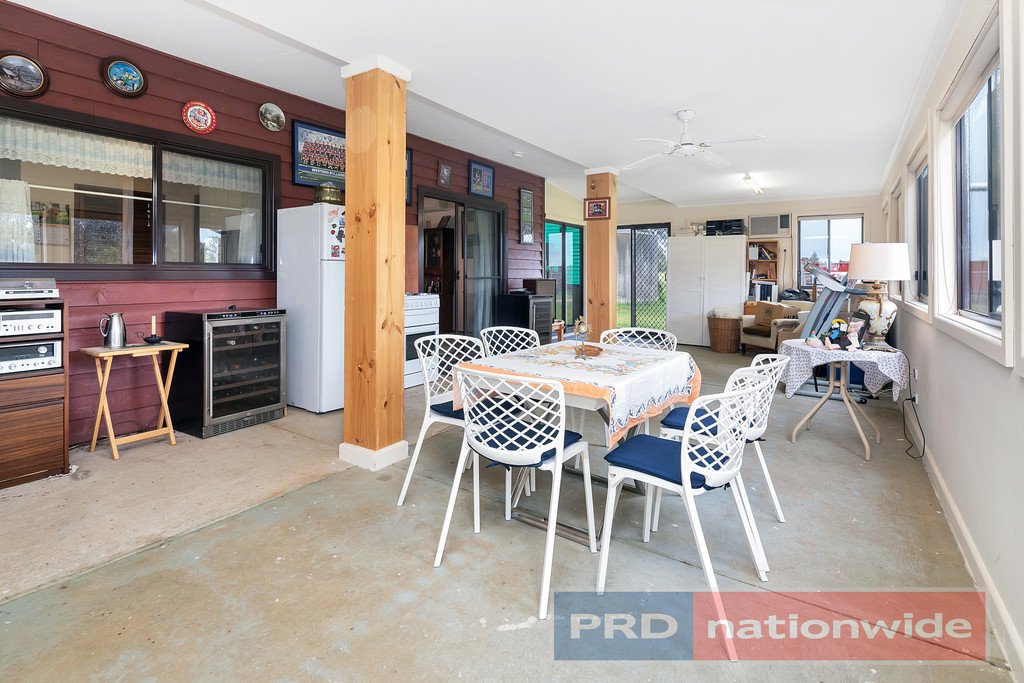 15 Lalor Lane CRESWICK 9