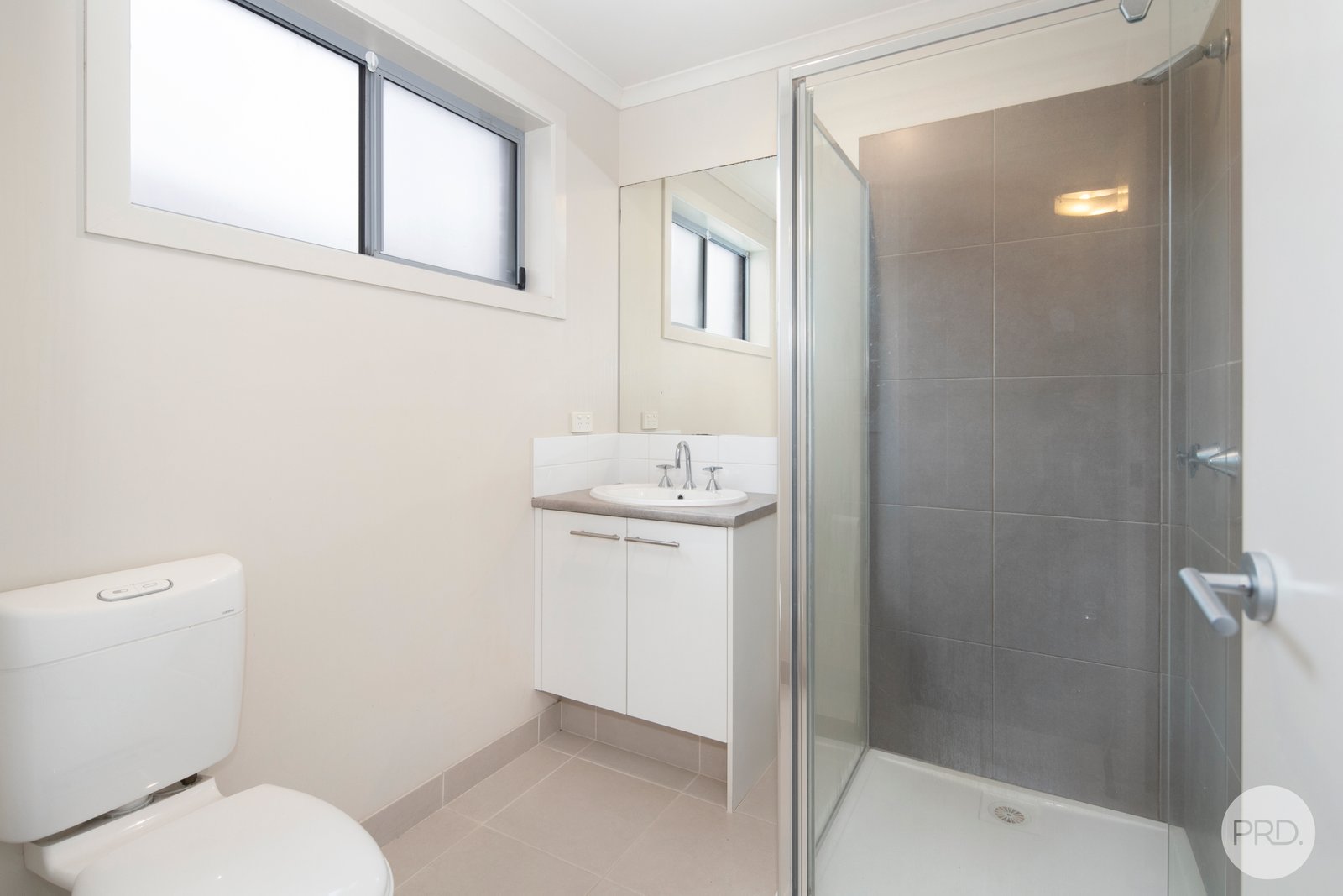 15 Lancaster Street ALFREDTON 3