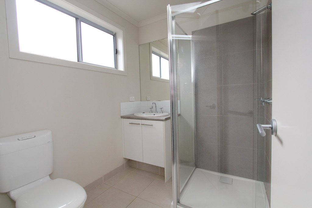 15 Lancaster Street ALFREDTON 8