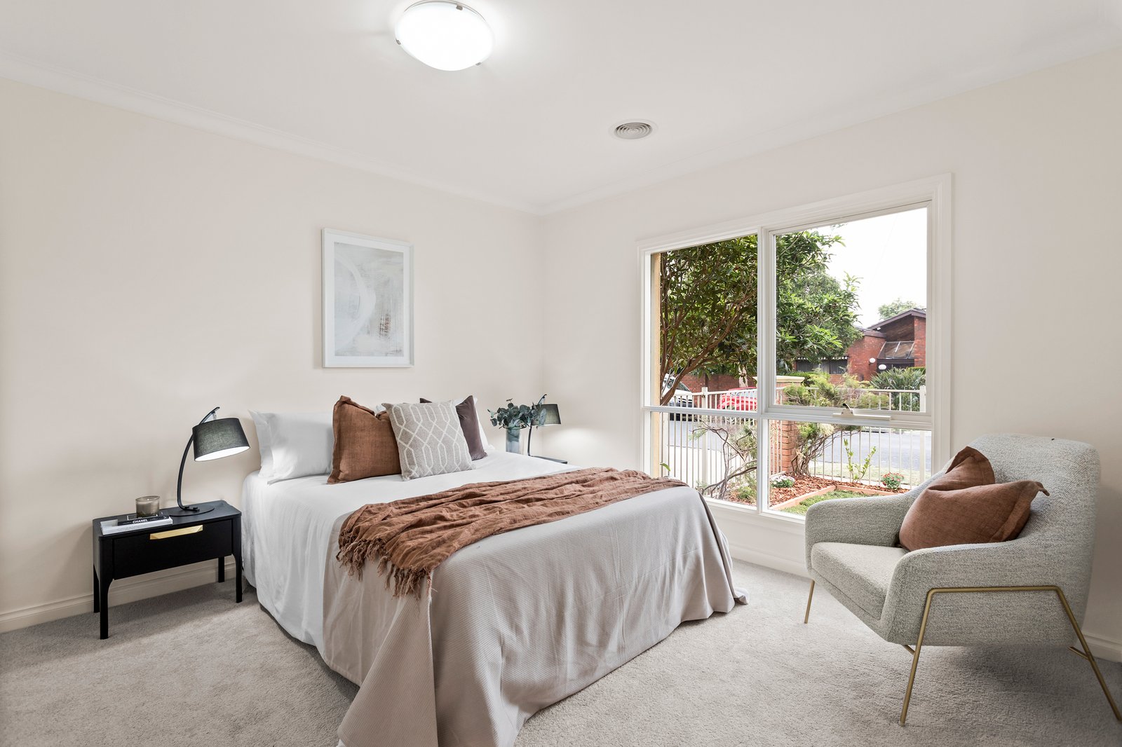 Real Estate and Property in 1/5 Latrobe Street, Caulfield South, VIC
