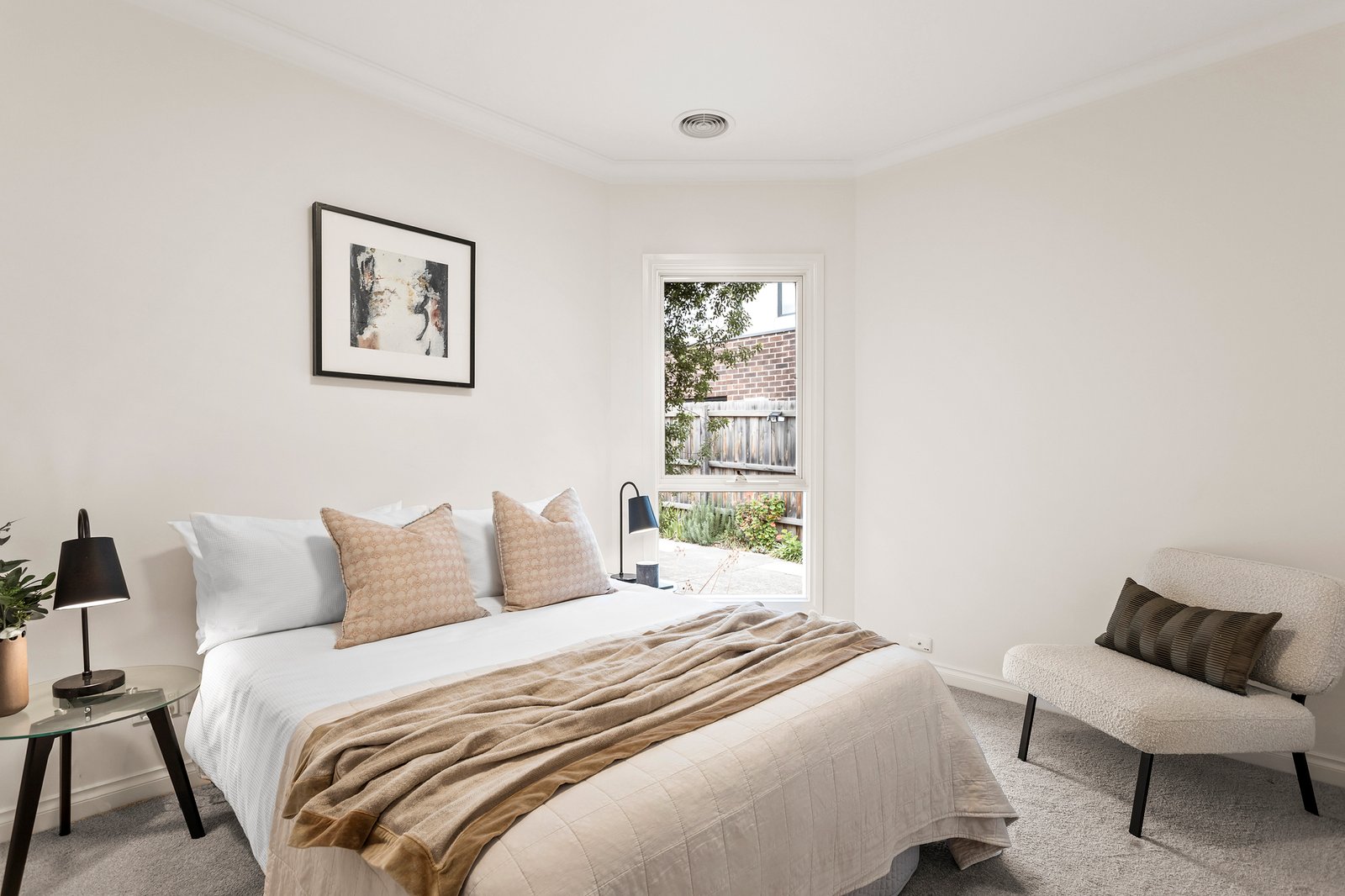Real Estate and Property in 1/5 Latrobe Street, Caulfield South, VIC
