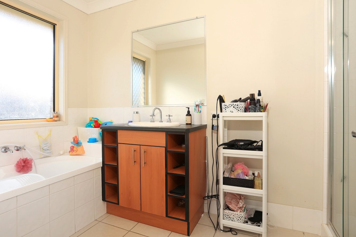 15 Lauren Grove UPPER COOMERA 13