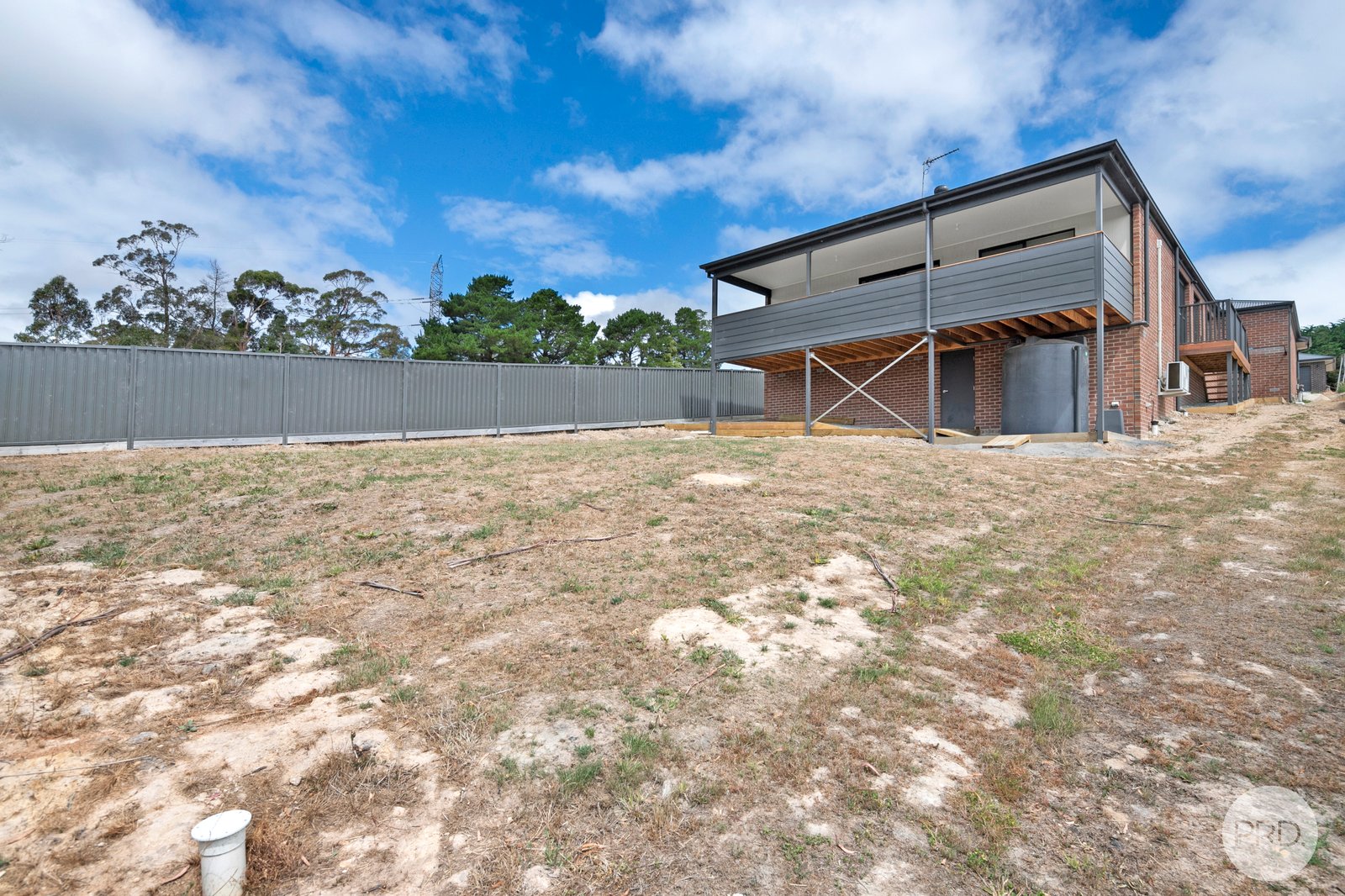 15 Lautaret Road BROWN HILL 10