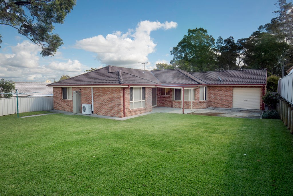 15 Leinster Circuit ASHTONFIELD 2