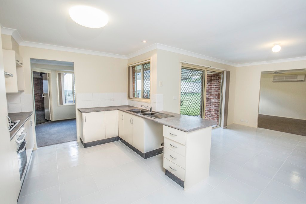15 Leinster Circuit ASHTONFIELD 3