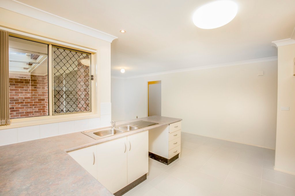 15 Leinster Circuit ASHTONFIELD 4