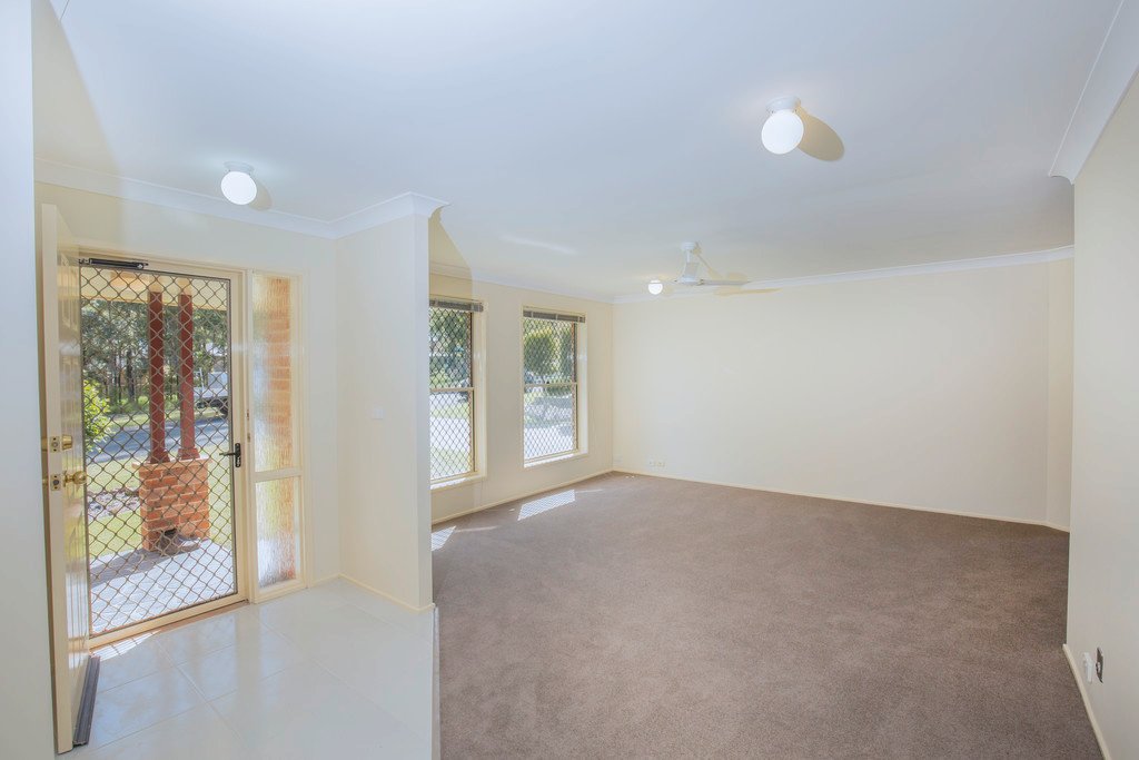 15 Leinster Circuit ASHTONFIELD 7