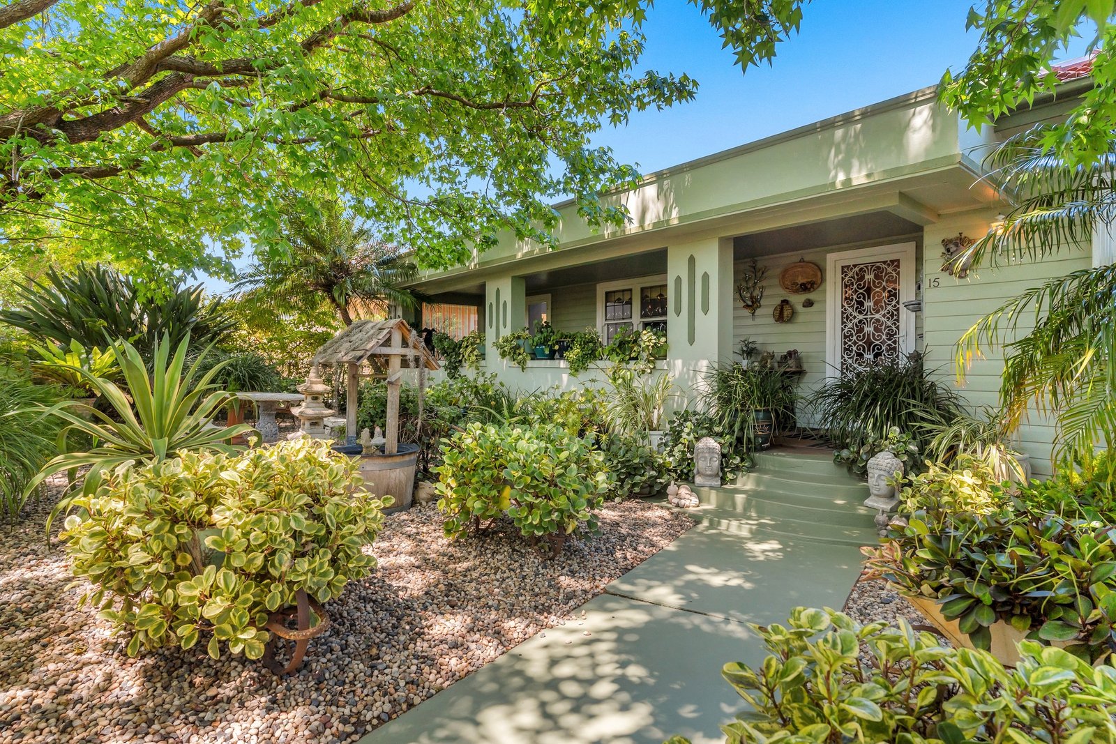 15 Light Street CASINO 1