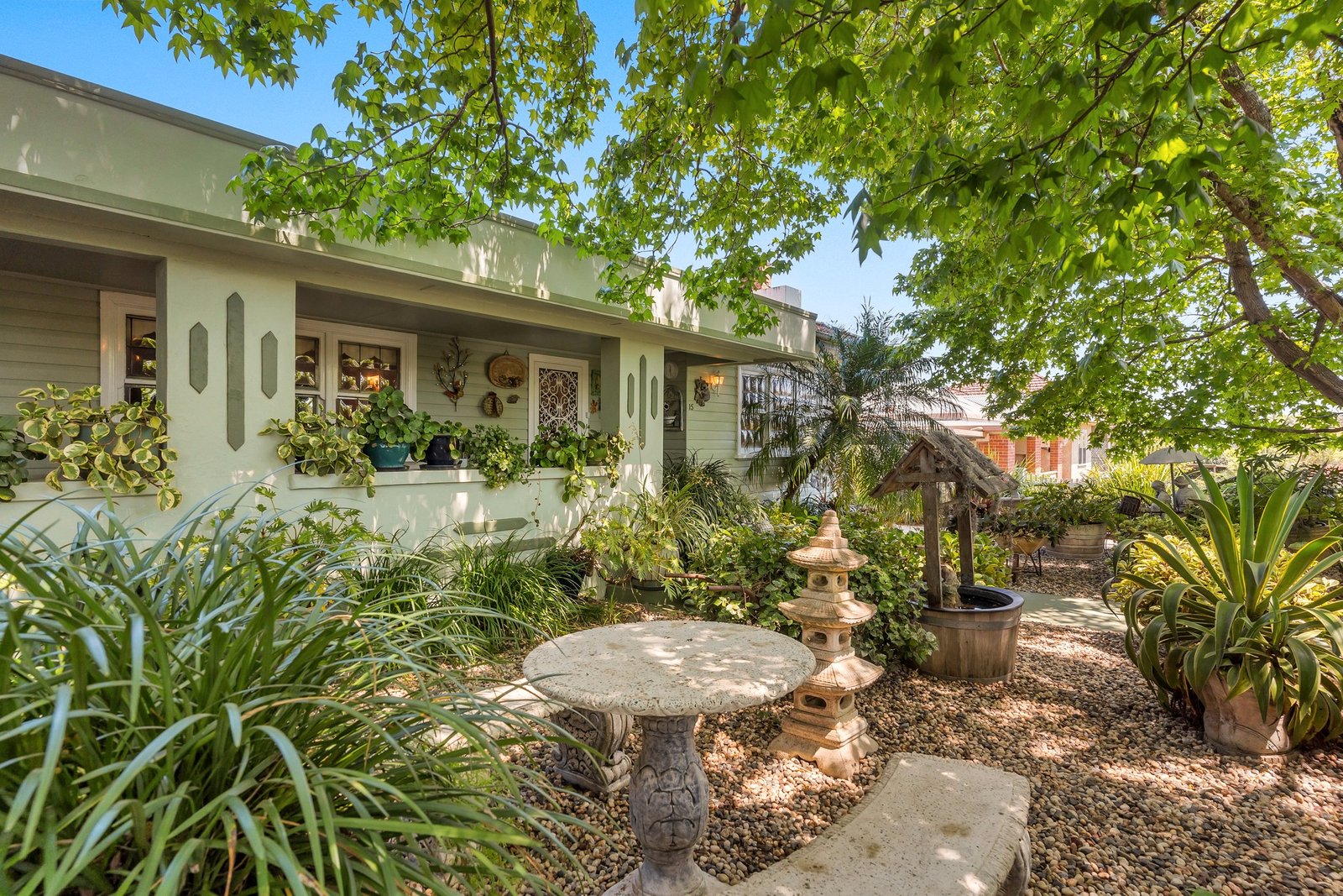 15 Light Street CASINO 5