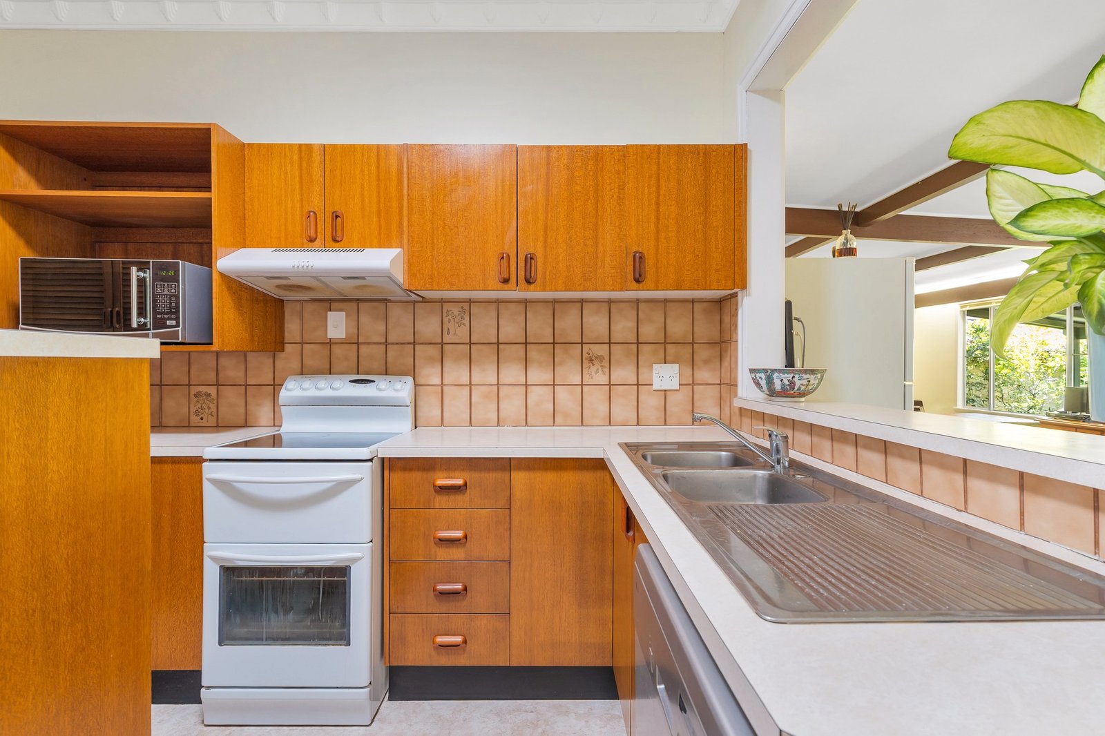 15 Light Street CASINO 12