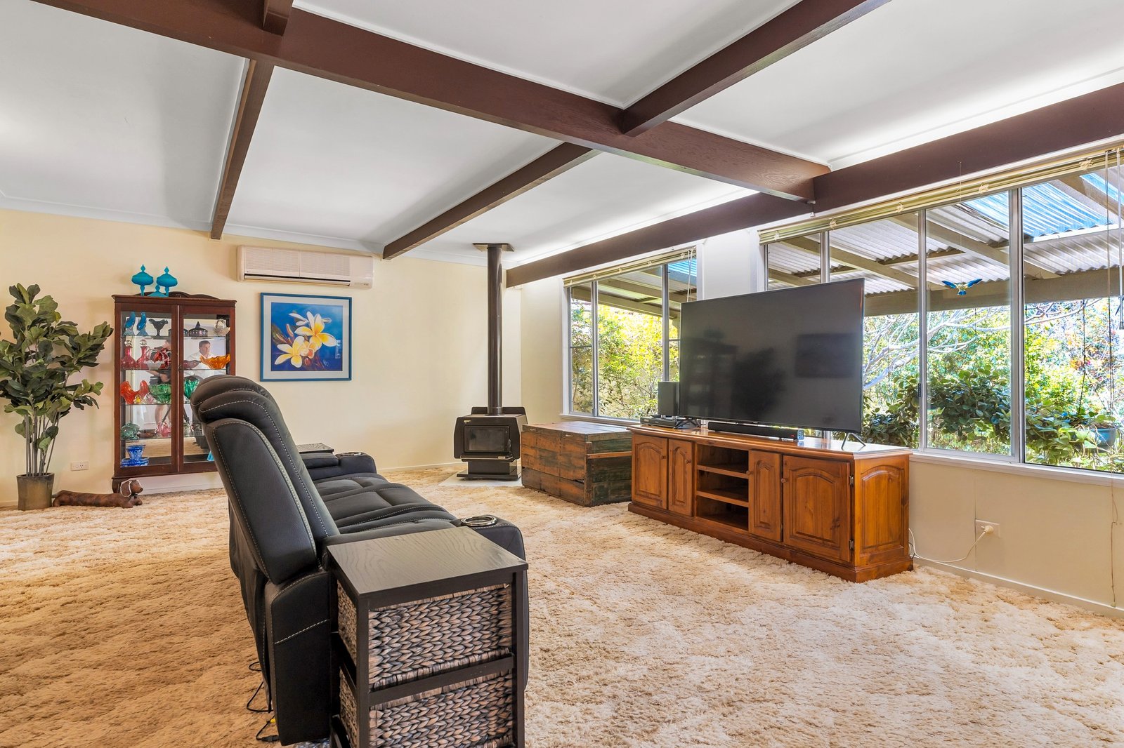 15 Light Street CASINO 21