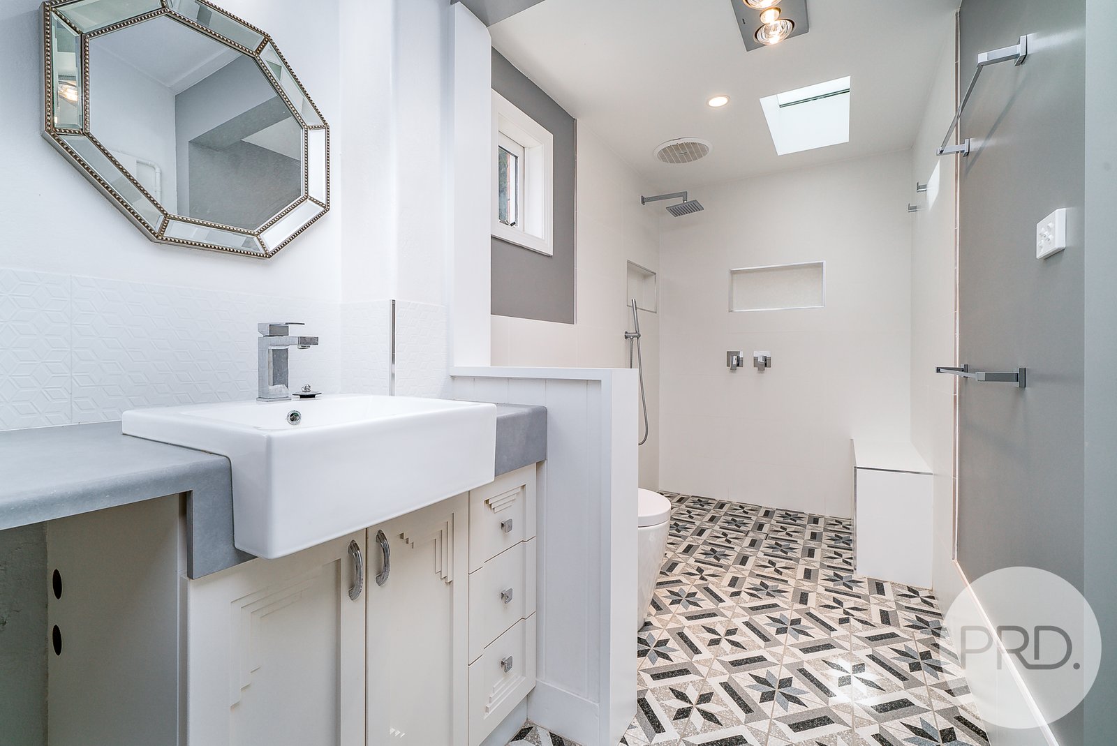 15 Lindsay Street TURVEY PARK 8