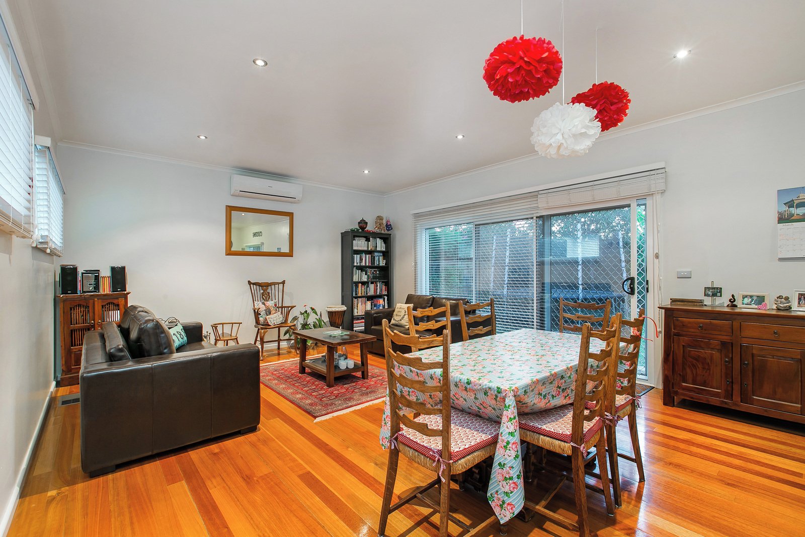 Gallery: 15 Lonsdale Avenue