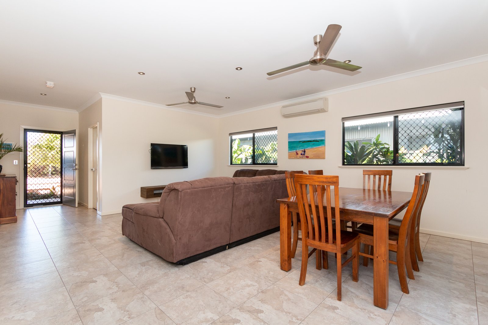 15 Loping Pass BILINGURR 17