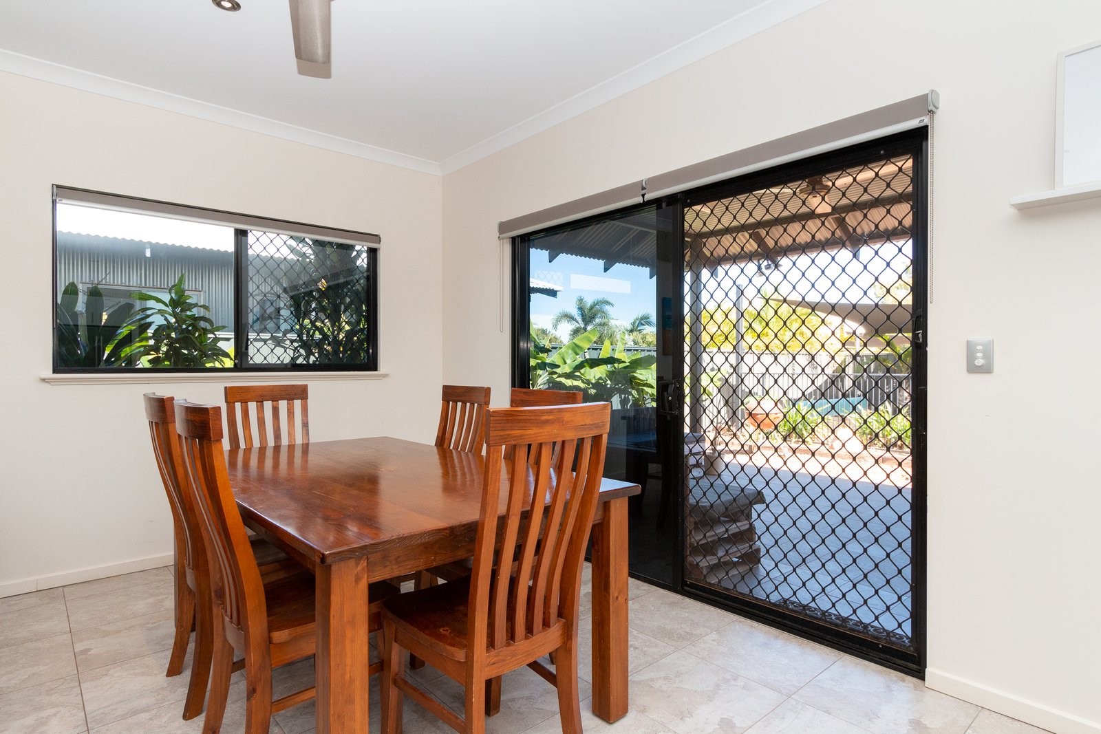 15 Loping Pass BILINGURR 20