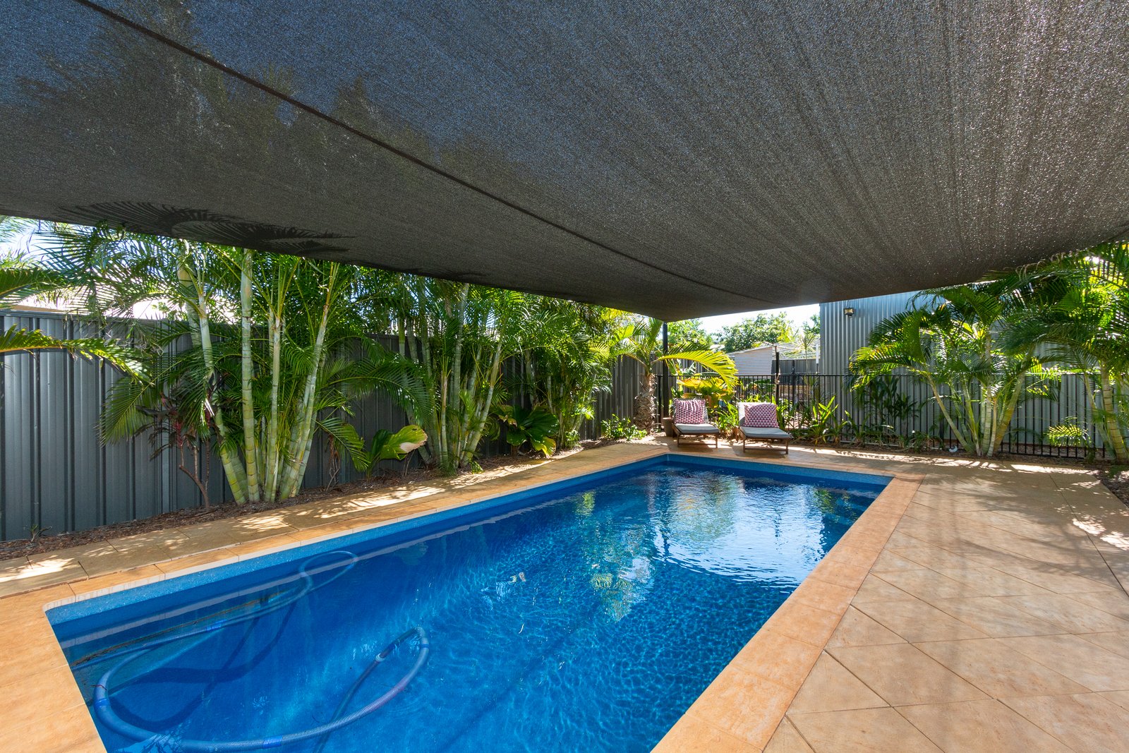 15 Loping Pass BILINGURR 35