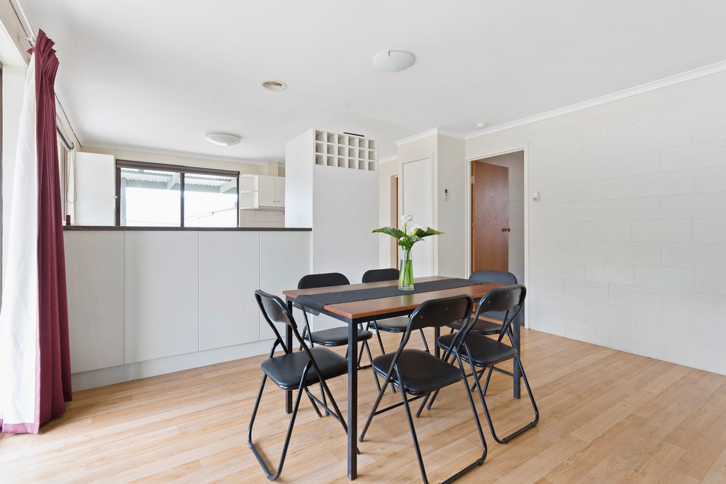 15 Lowe Street KANGAROO FLAT 5