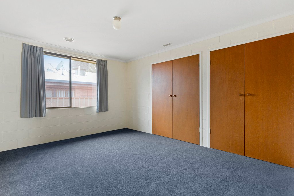 15 Lowe Street KANGAROO FLAT 10