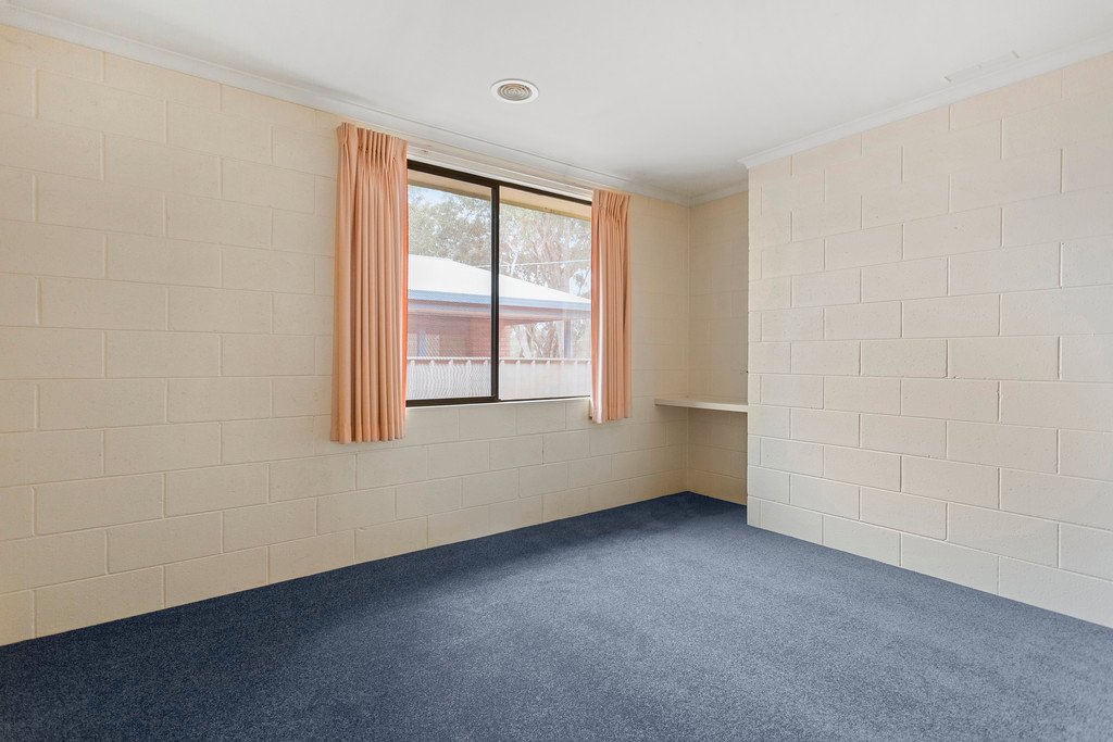 15 Lowe Street KANGAROO FLAT 12