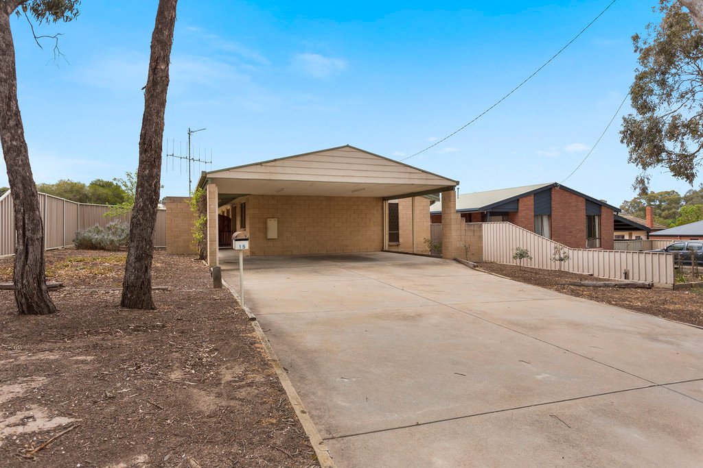 15 Lowe Street KANGAROO FLAT 15