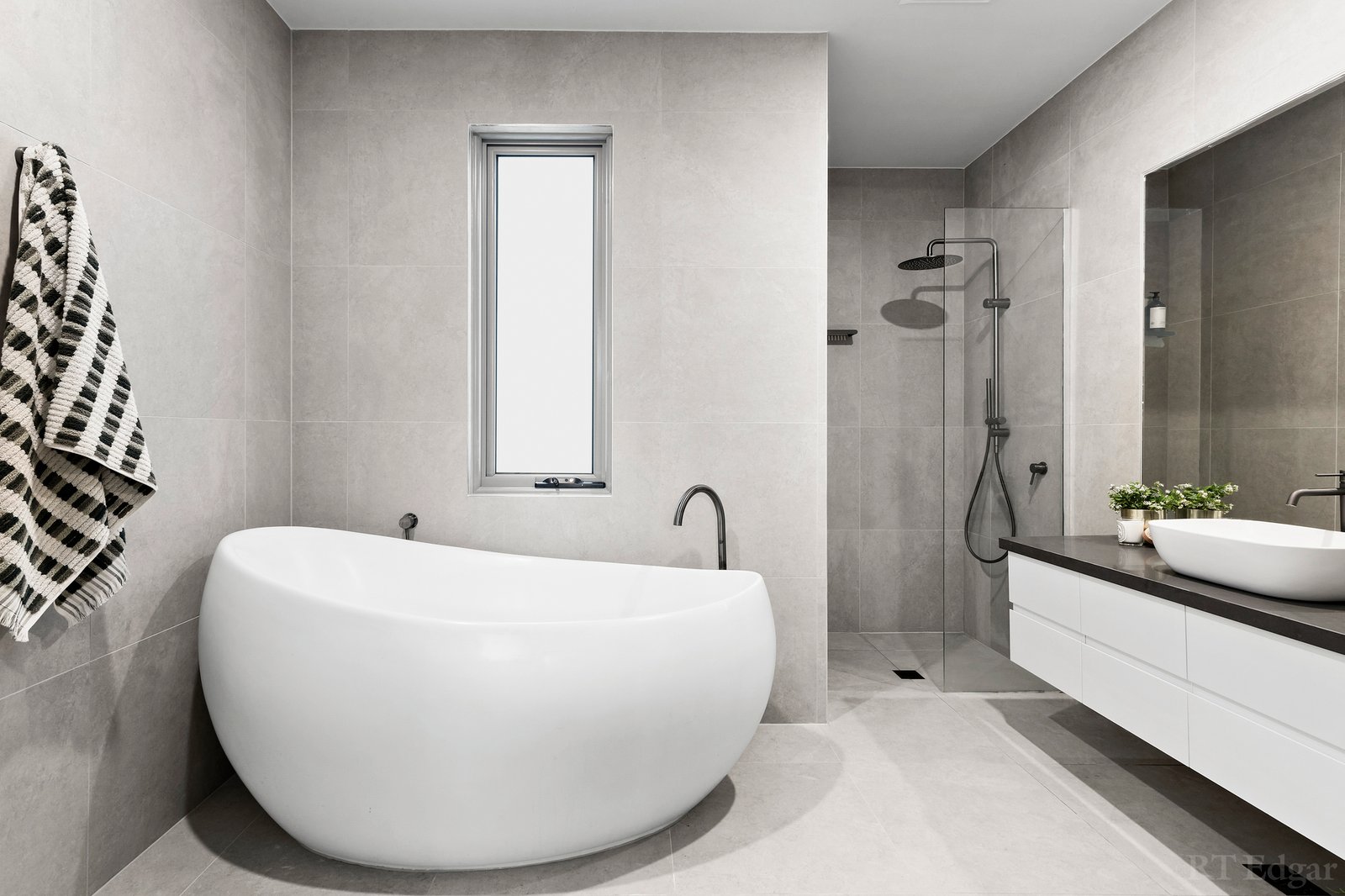 Real Estate and Property in 15 Lower Drive, Kew, VIC