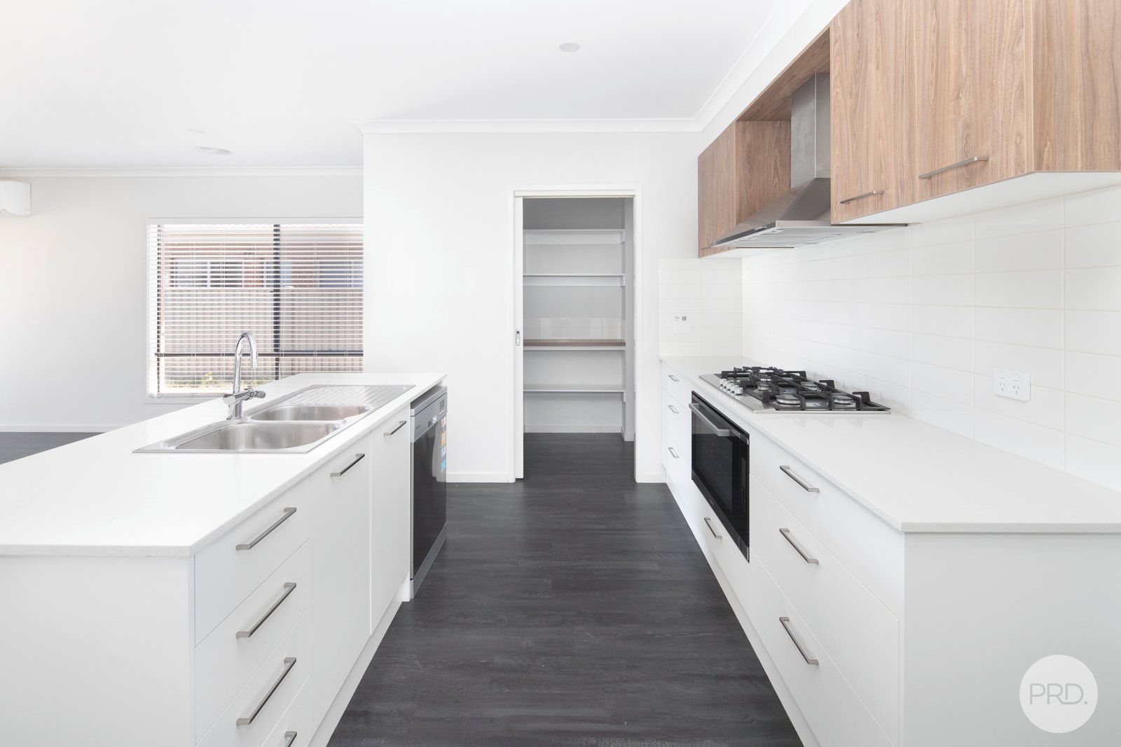 15 Lugano Avenue ALFREDTON 2