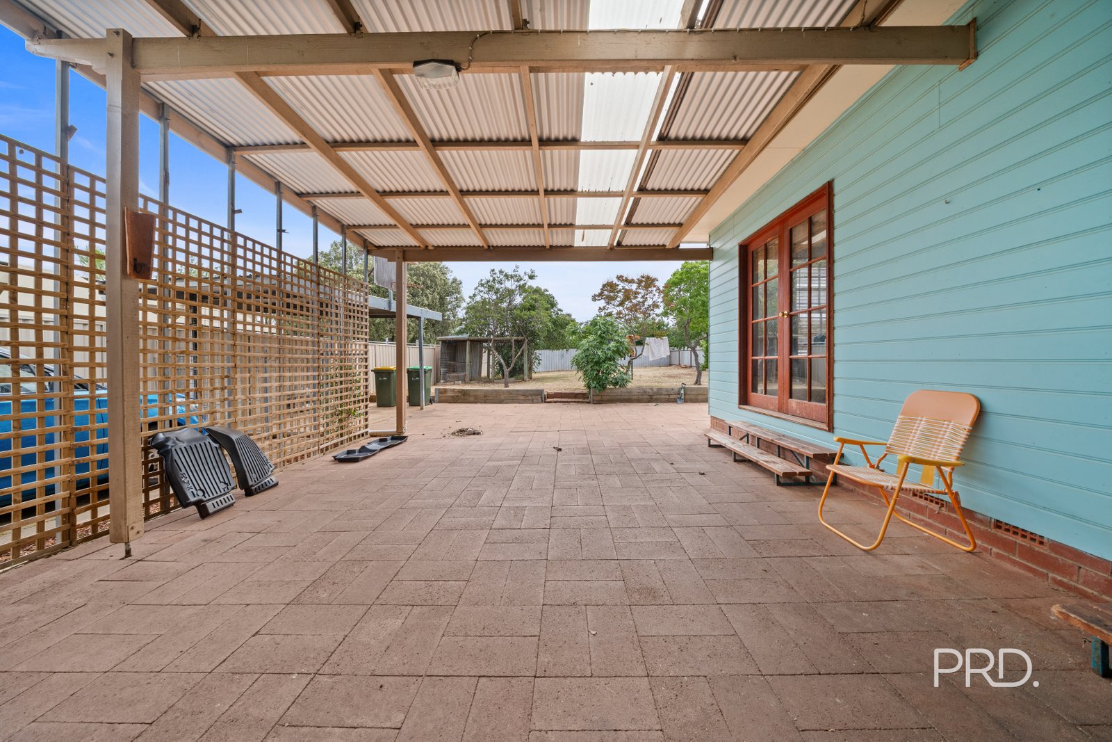 15 Macquarie Street MOUNT AUSTIN 9