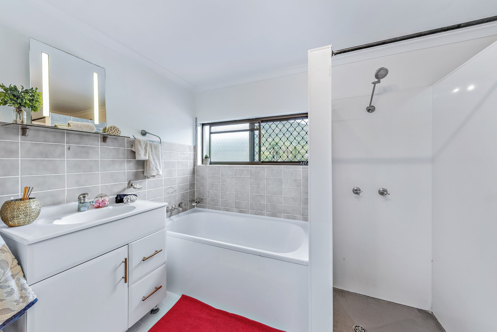 1/5 Maeva Street JUBILEE POCKET 10