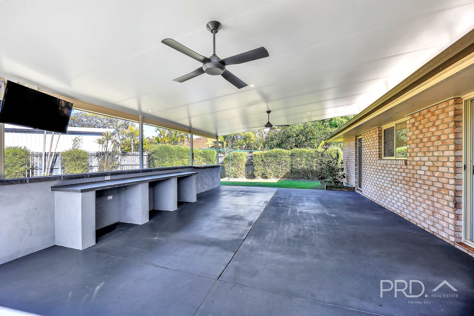 15 Mainsail Court POINT VERNON 3