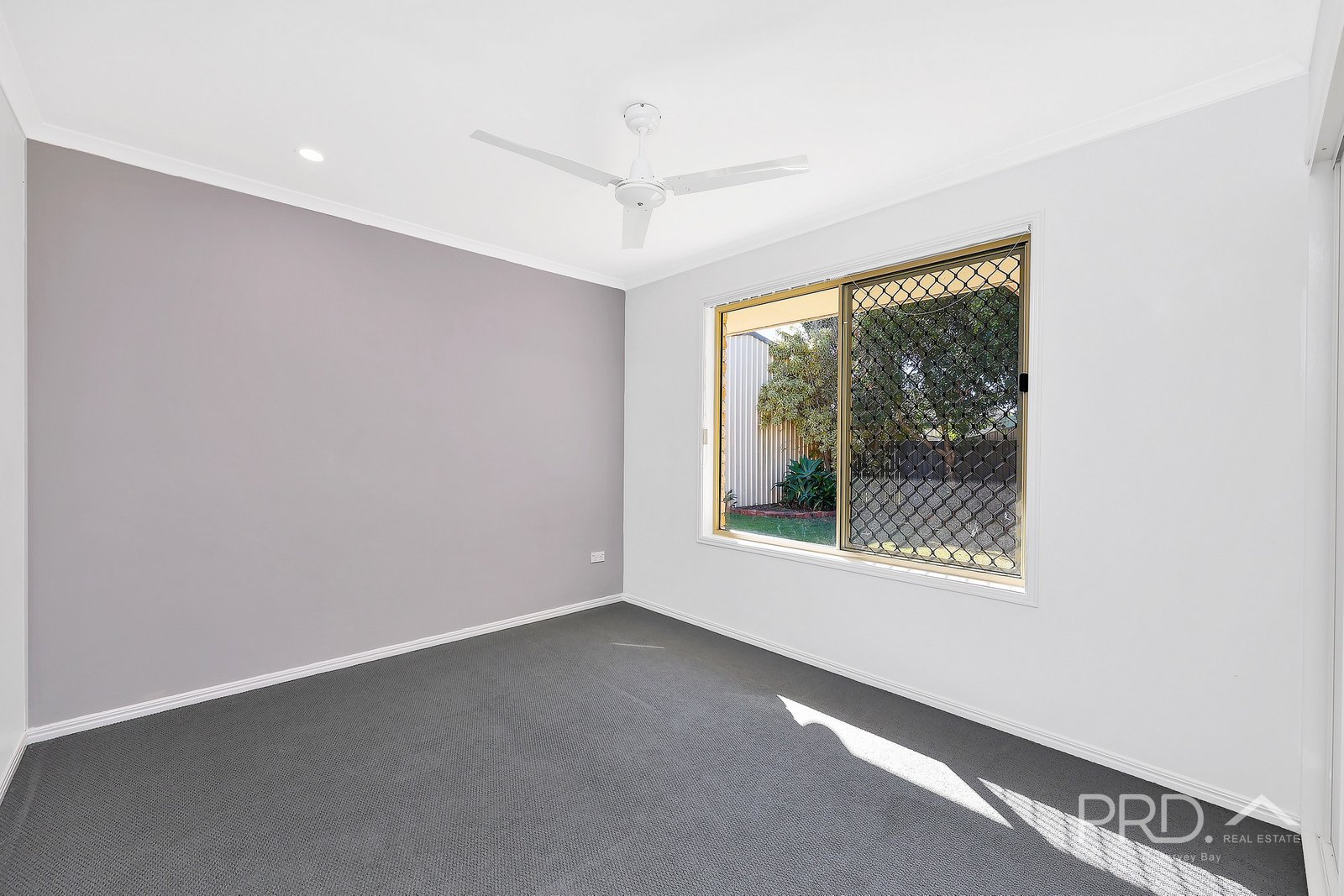 15 Mainsail Court POINT VERNON 20