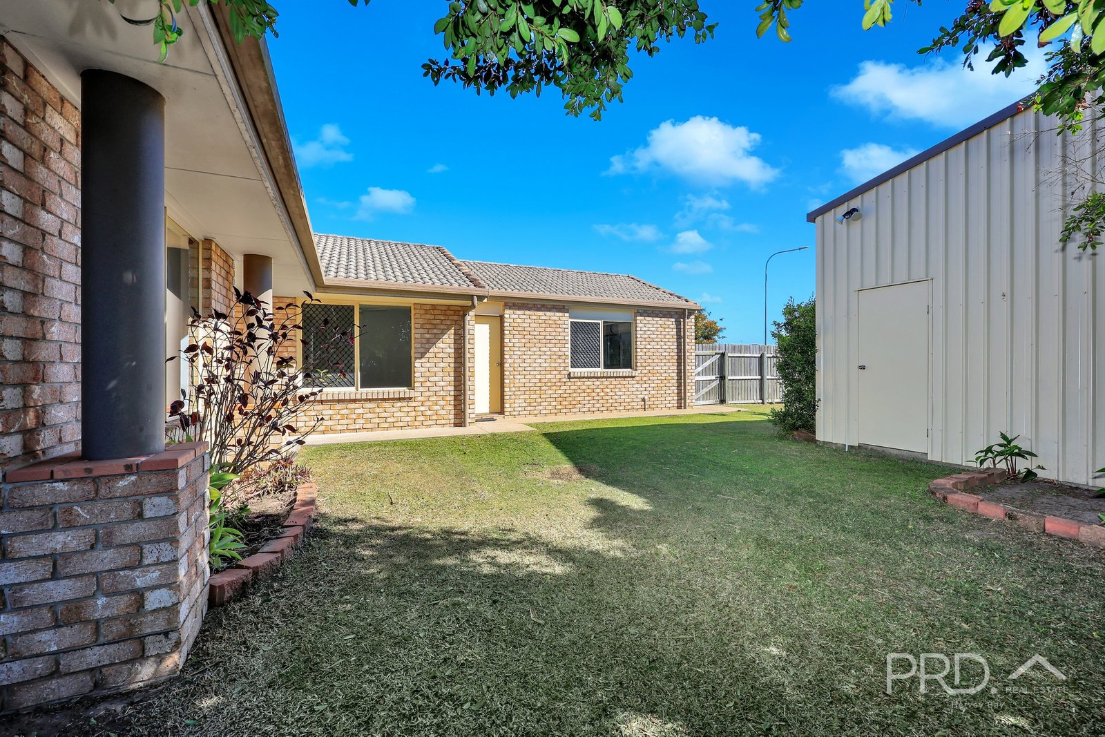 15 Mainsail Court POINT VERNON 28