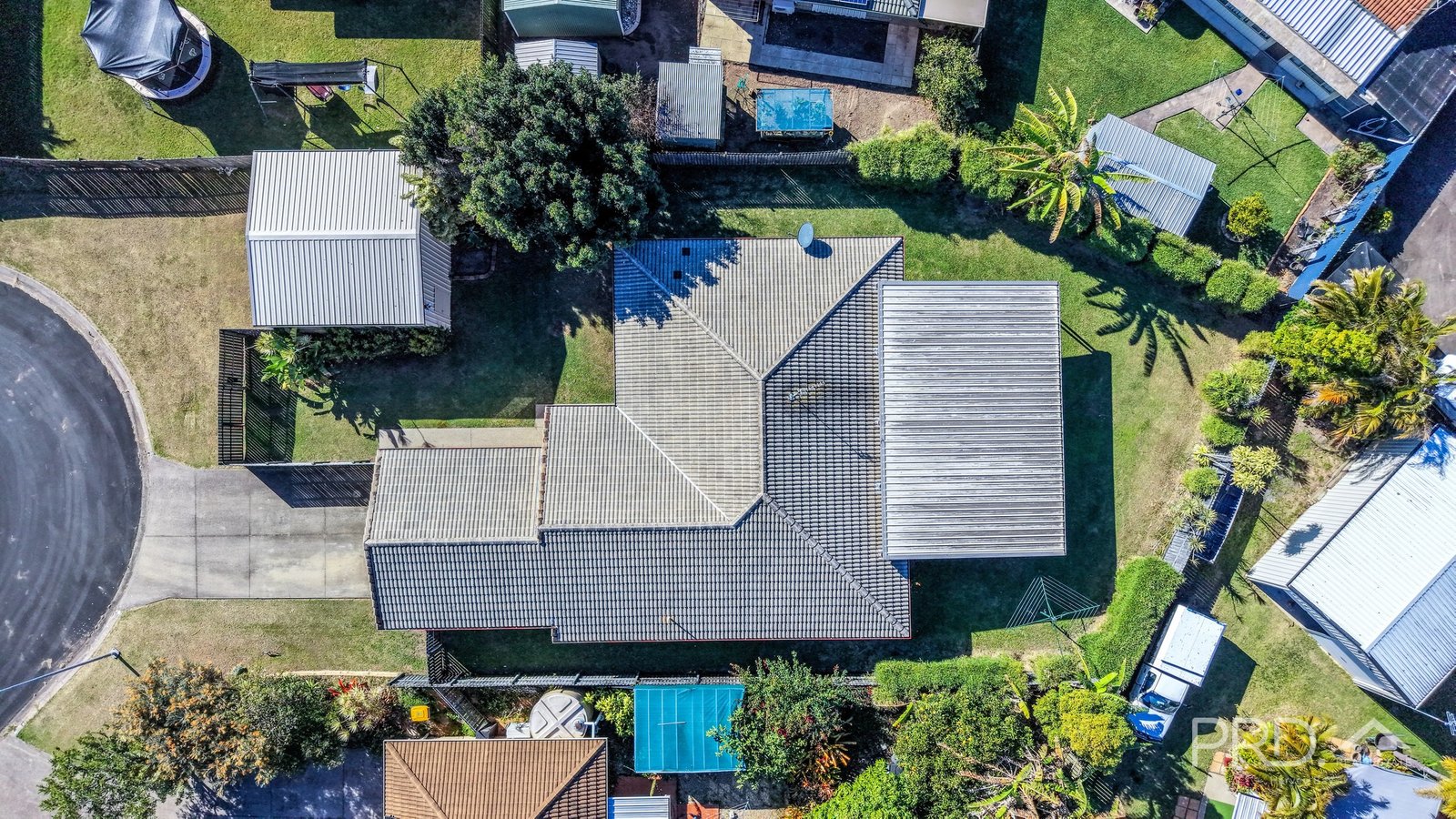 15 Mainsail Court POINT VERNON 32