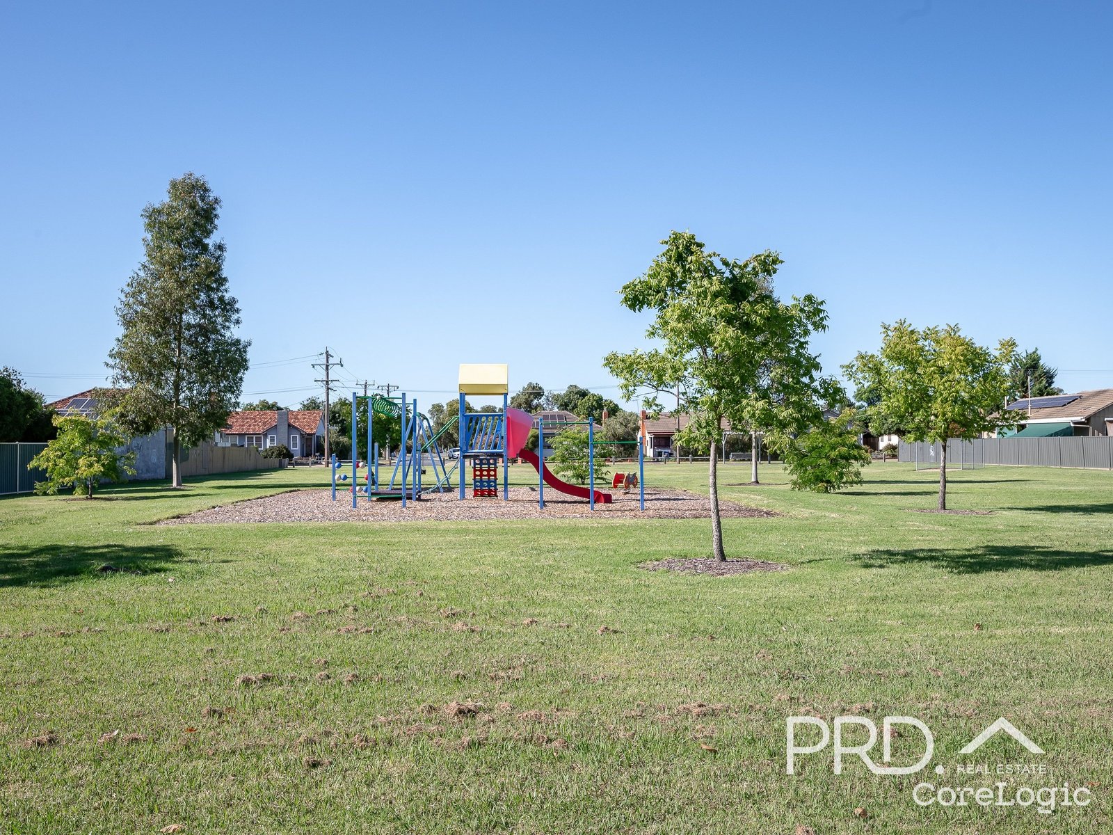 15 Malcolm Crescent SHEPPARTON 14