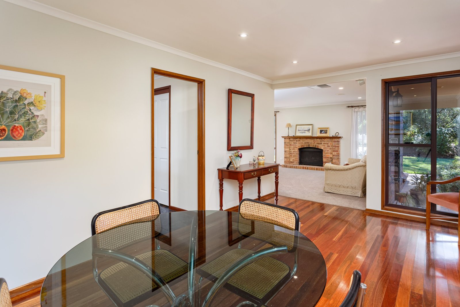 15 Maple Road LAKE ALBERT 8