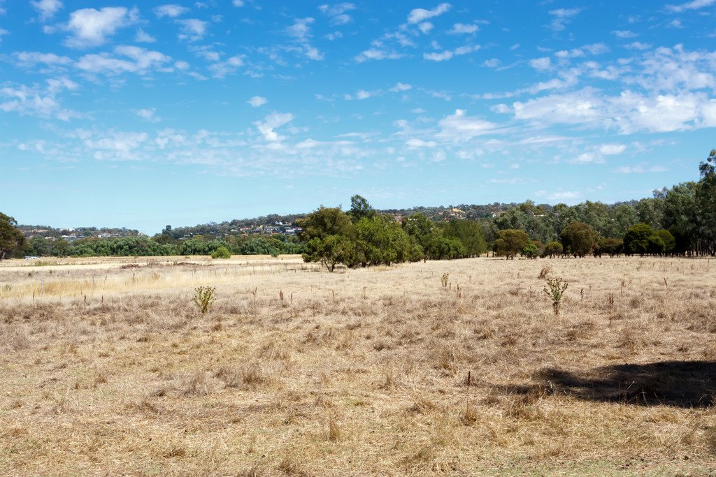 15 Maple Road LAKE ALBERT 17