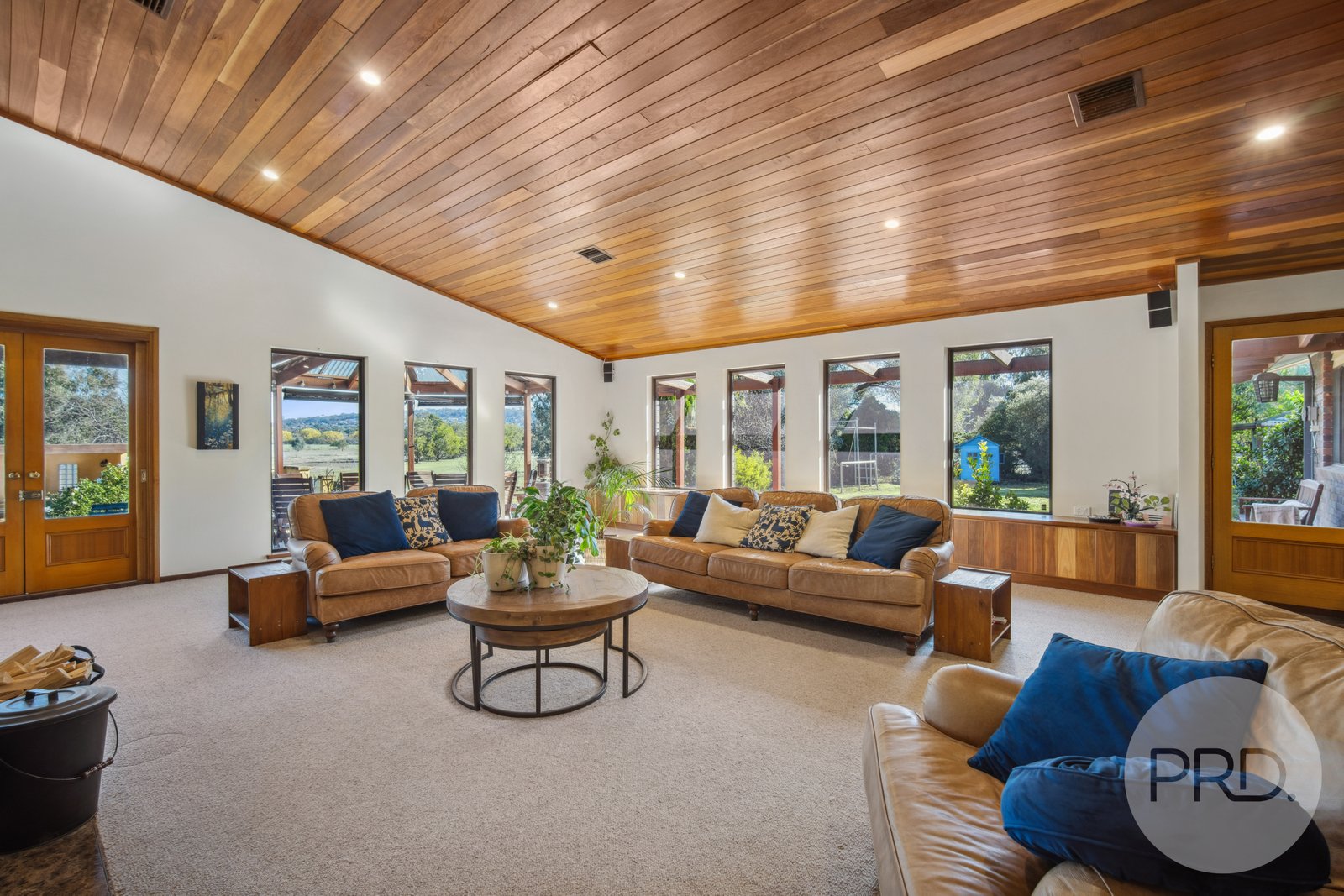 15 Maple Road LAKE ALBERT 5