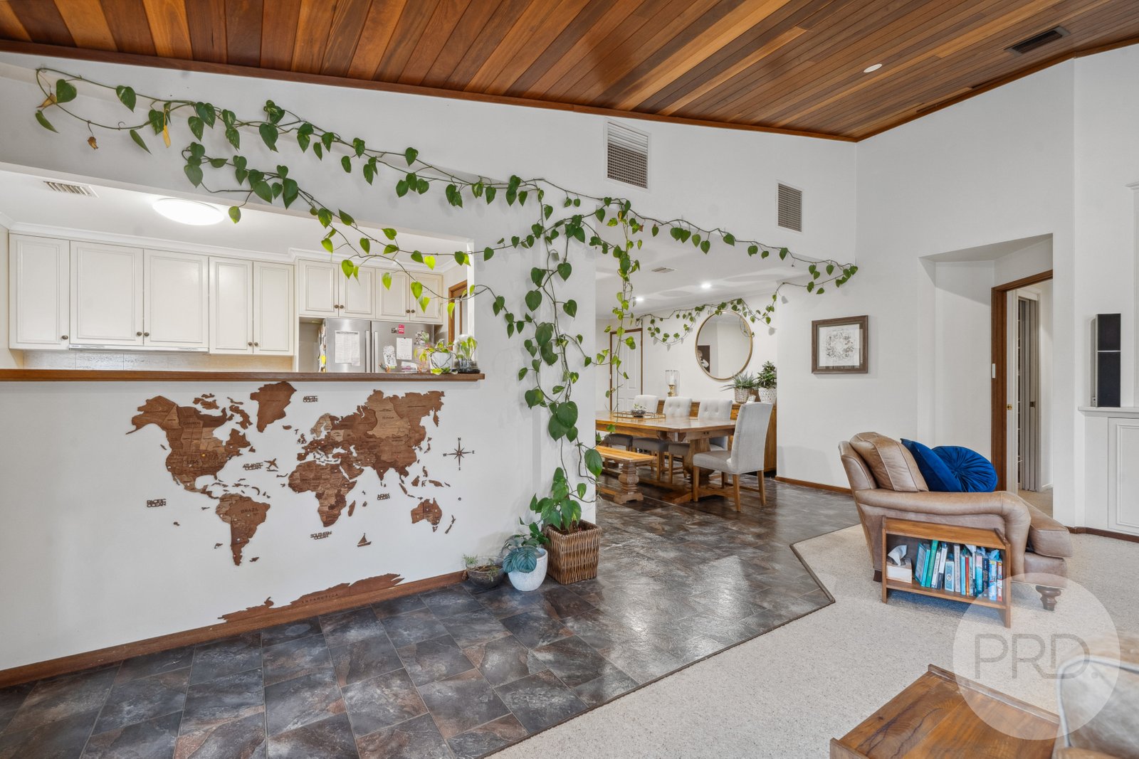 15 Maple Road LAKE ALBERT 7
