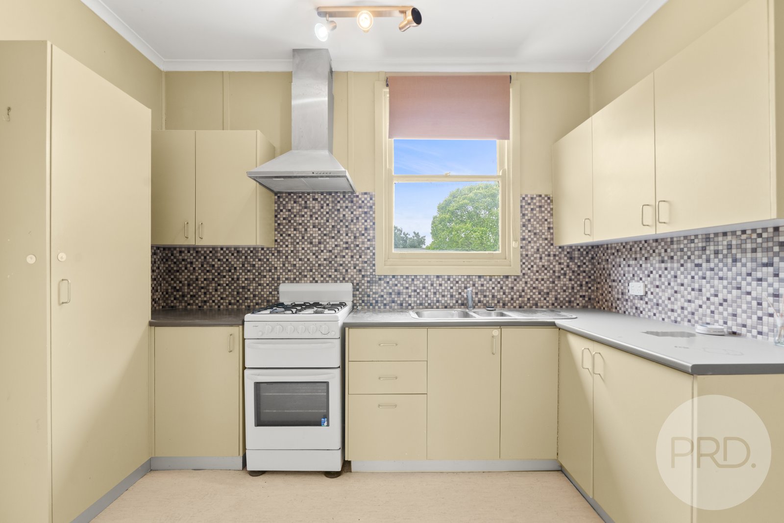 15 Margaret Avenue MOUNT AUSTIN 3