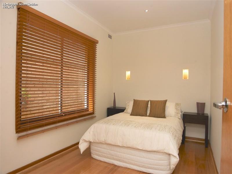 Gallery: 15 Margaret Street