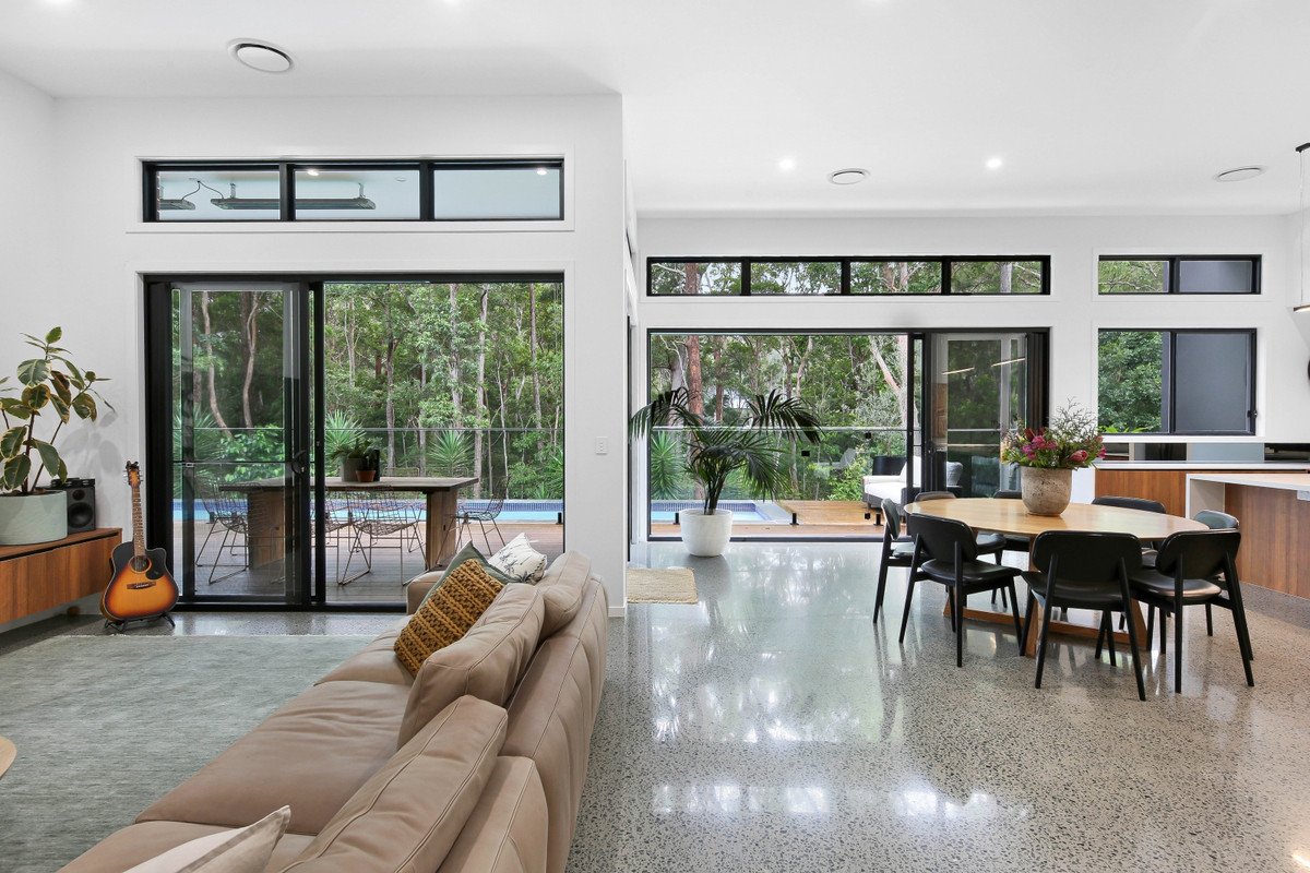 15 Mary Bale Drive Tallebudgera 4