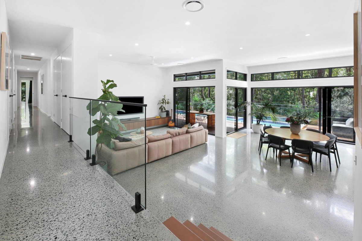 15 Mary Bale Drive Tallebudgera 11