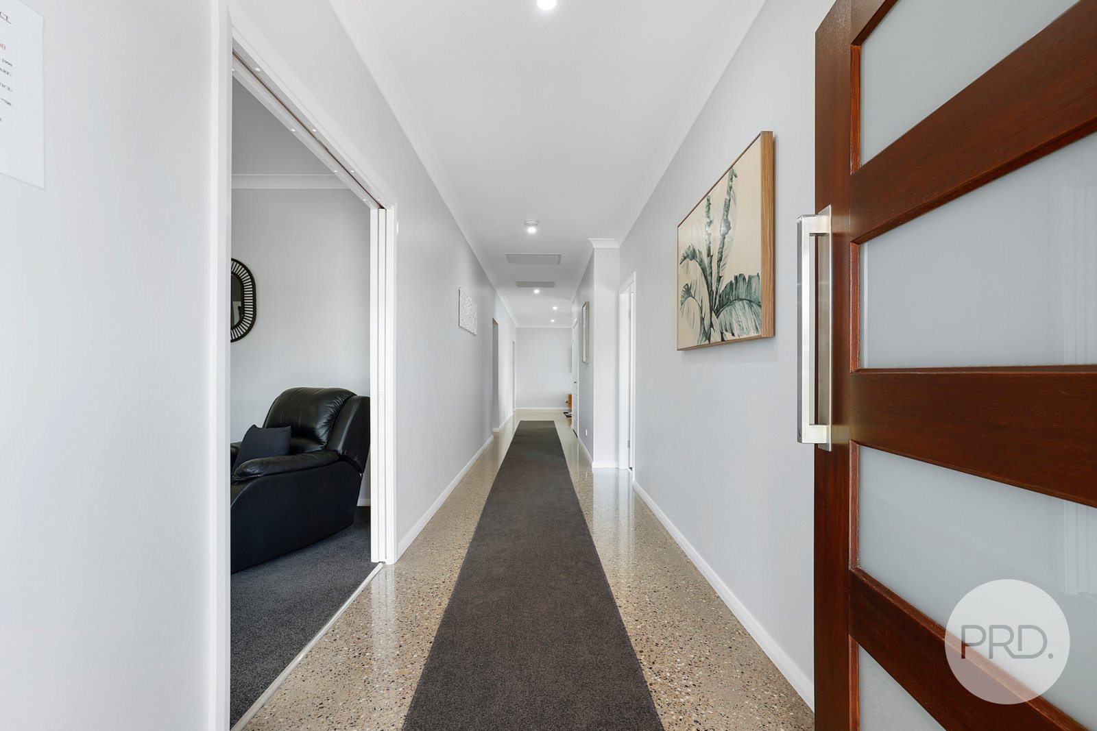 15 Matilda Place TAMWORTH 2